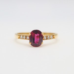 Laurenti Ruby and Diamond Ring in 18k yellow gold