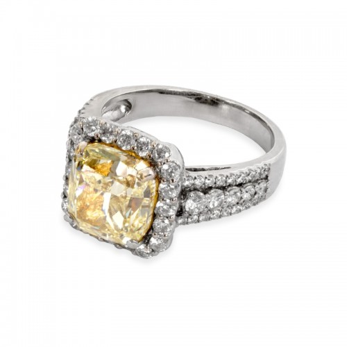 Laurenti 18k white gold yellow and white diamond yellow 4.37ctw and white. diamonds 1.34ctw