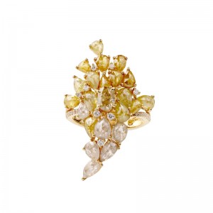 Laurenti 18k Yellow Gold Fancy Cocktail Ring Mixed color Diamonds.