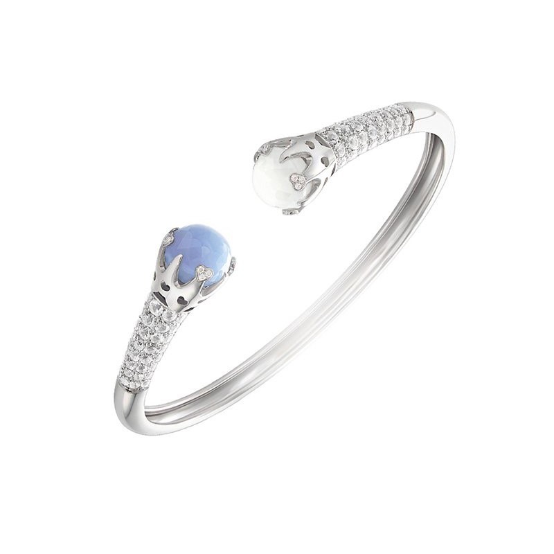 https://www.williambarthman.com/upload/product/18K WHITE GOLD SISSI CHALCEDONY AND DIAMOND BRACELET 0.07, CHALC- 10.10. 