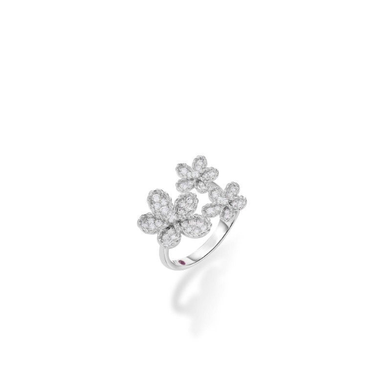 ROBERTO COIN 18K WHITE GOLD JASMINE PAVE FLOWER RING   DIA-0.58. 