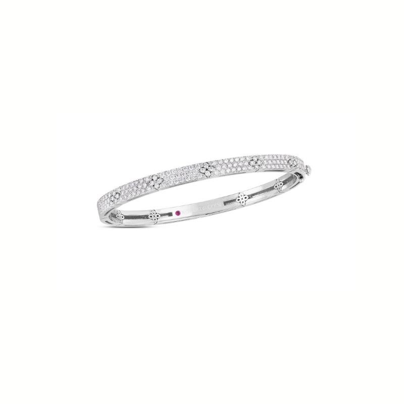 https://www.williambarthman.com/upload/product/18K WHITE GOLD DIAMOND LOVE IN VERONA BANGLE 48X58 DIA-1.70CT. 