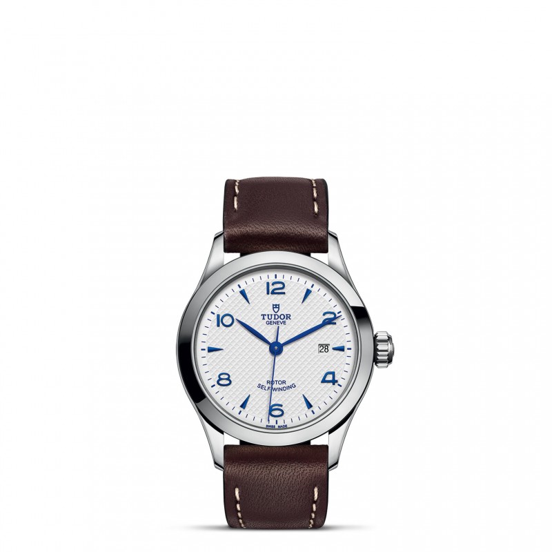 TUDOR 1926 - M91350-0010 at William Barthman