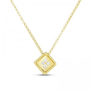 Roberto Coin: 18 Karat Yellow Gold Palazzo Ducale Pendant With 4=0.04Tw Round Diamonds
Length: 18"