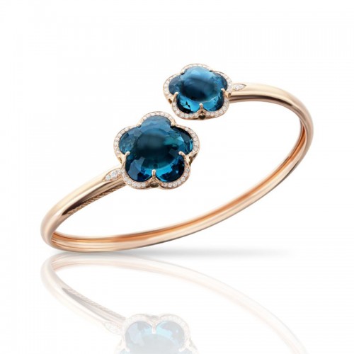 https://www.williambarthman.com/upload/product/Pasquale Bruni 18k Rose Gold Bon Ton Bracelet with London Blue Topaz and Diamonds