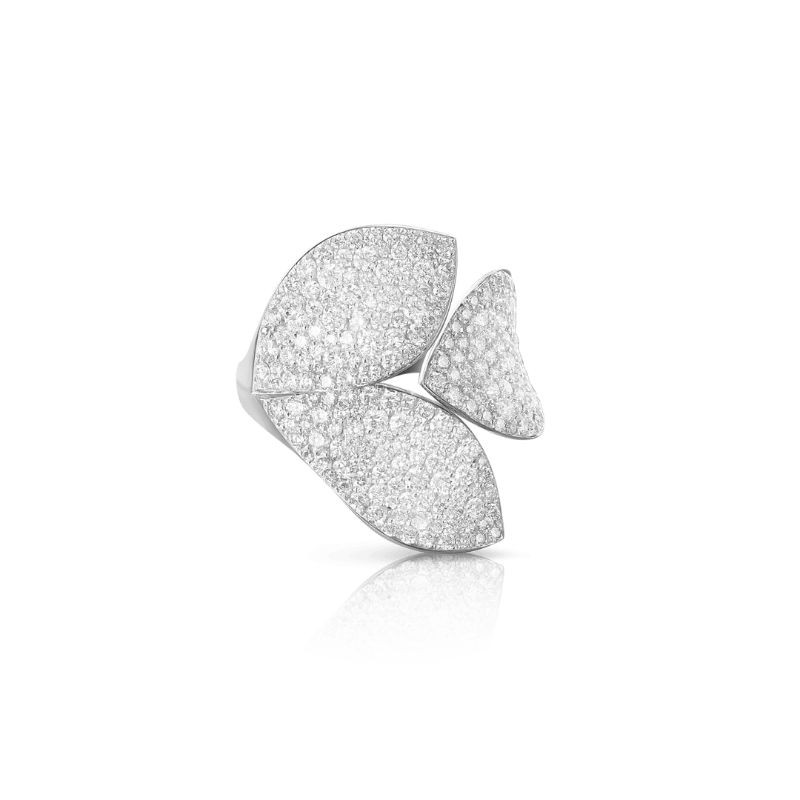 https://www.williambarthman.com/upload/product/18K White Gold Diamond Giardini Segreti Ring 2.11Ct.