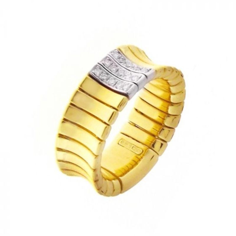 https://www.williambarthman.com/upload/product/CHIMENTO YELLOW GOLD WHITE GOLD DIAMOND IN THE MIDDLE SUPREME RING. 