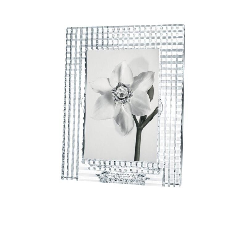 https://www.williambarthman.com/upload/product/LEAD CRYSTAL PICTURE FRAME 5X7.