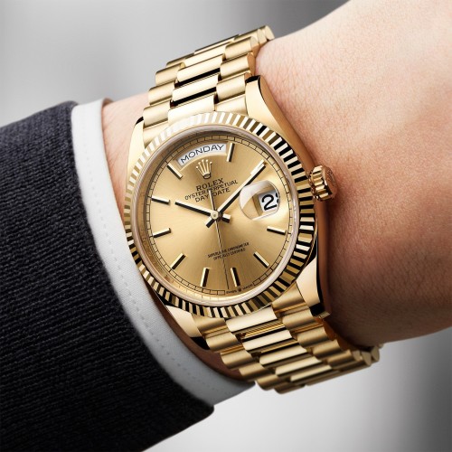 The ultimate watch of prestige. The @Rolex Day-Dat...