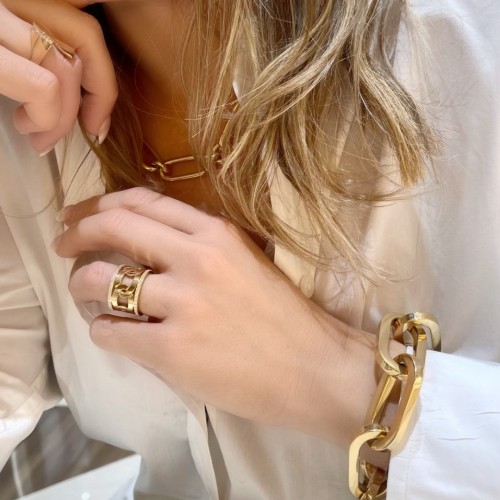 Link LOVE! #RobertoCoin Sold in stores and online ...