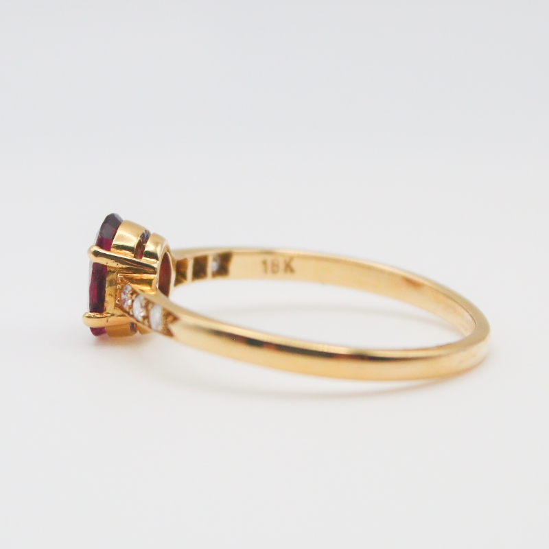 Laurenti Ruby and Diamond Ring in 18k yellow gold