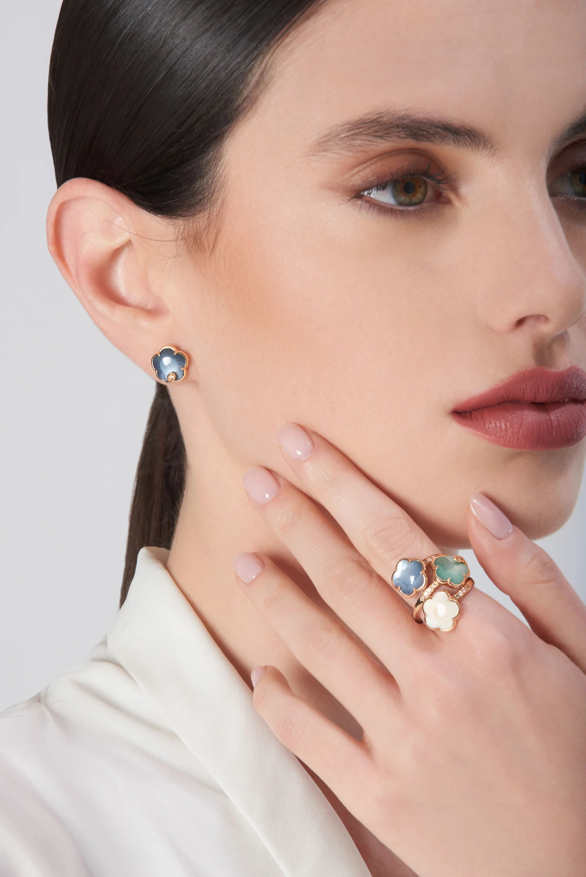 PASQUALE BRUNI 18K ROSE GOLD PETIT JOLI LUNAIRE EARRINGS WITH LUNAR NIGHT GEM. GLD-2.93, DIA-0.02, OTHER-4.58