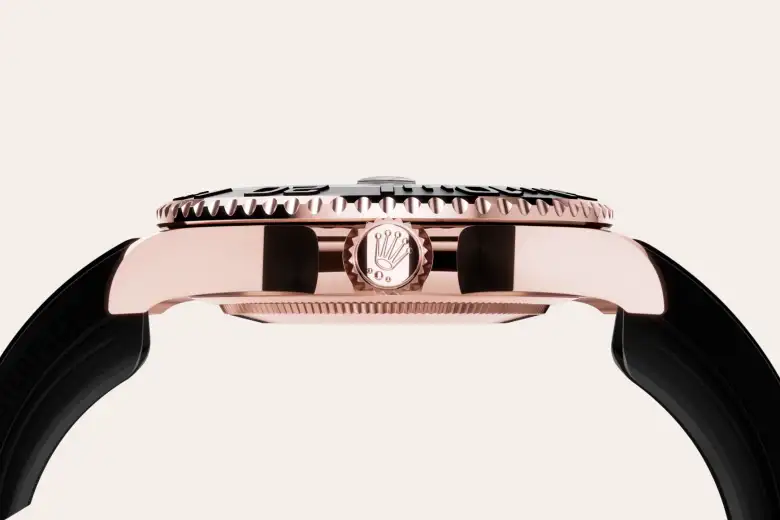 18 kt Everose gold